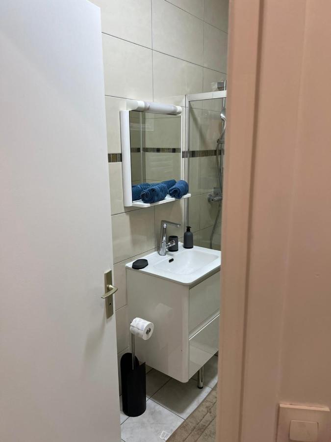 Studio Sacre-Coeur Montmartre - Hala Paris Apartment Exterior photo